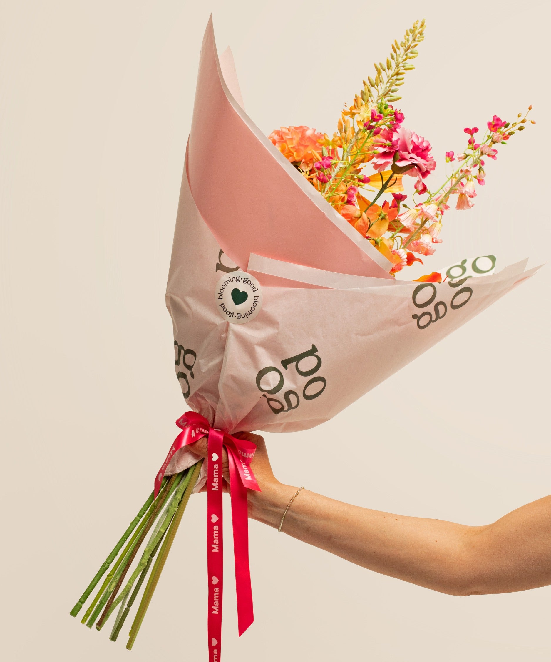 Mother's Day Giftwrapping - With ribbon, envelope & card, and luxury wrapping